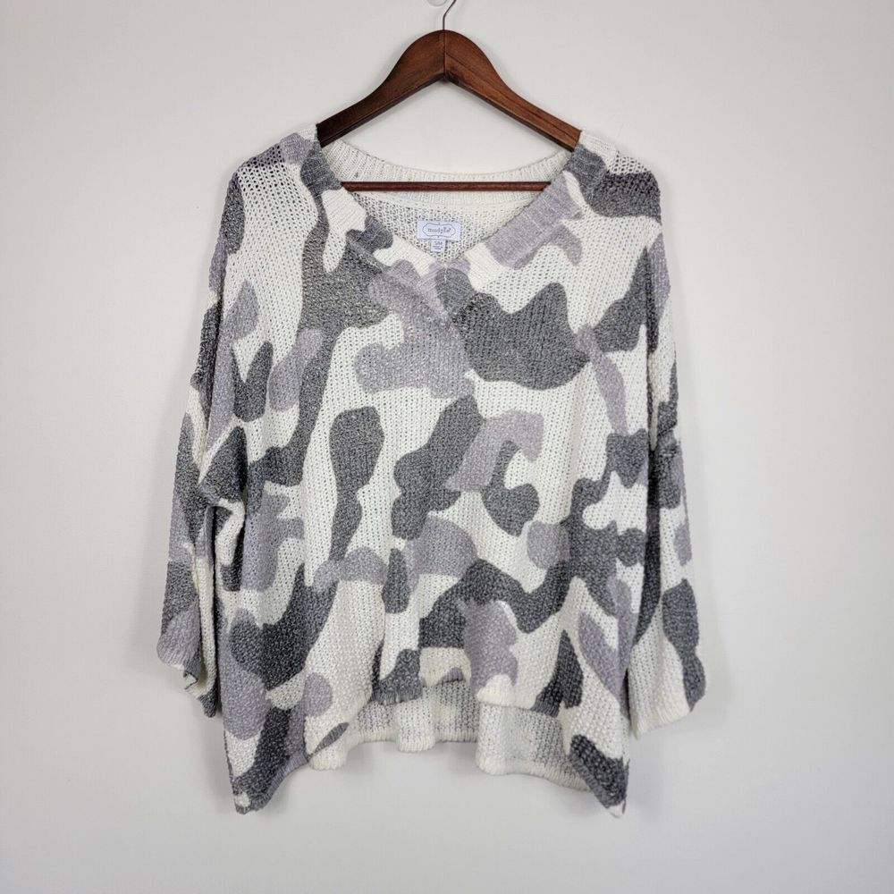Mud Pie‎ Women's Size S/M Scarlett Camo Sweater